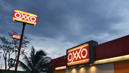 OXXO.- TUXTLA GTZ.- BAMA EMPRESARIAL.- 